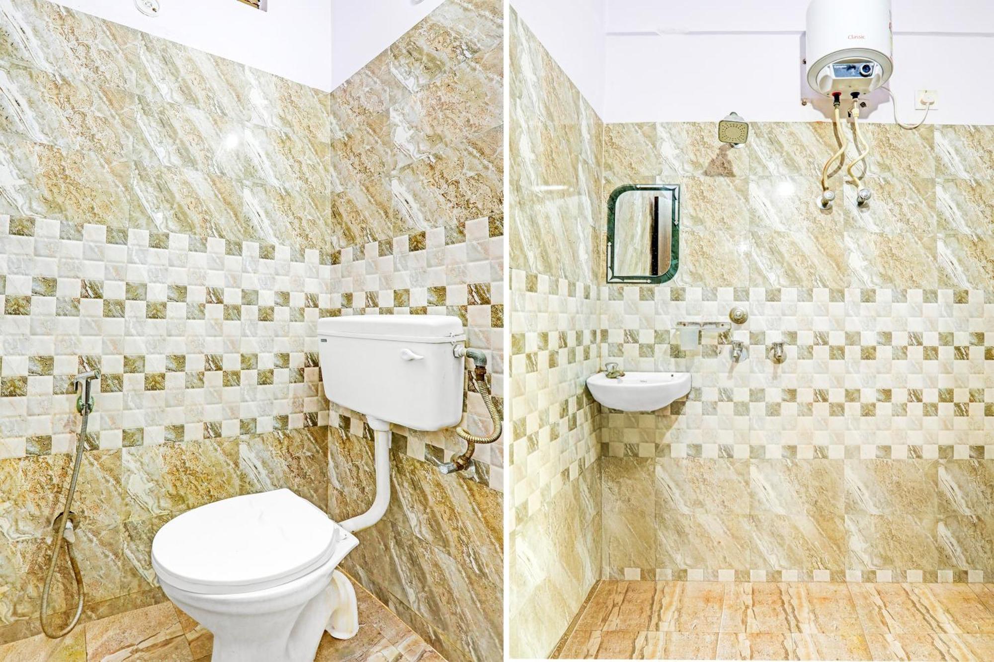 Hotel O Arvi Guest House Varanasi Bagian luar foto
